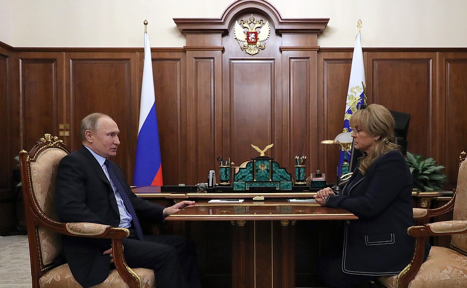 Встреча Президента России Владимира Путина с Председателем Центризбиркома Эллой Памфиловой